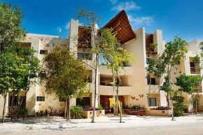 Private Roof, Pool+ Exclusive Offers /rstprca-301d